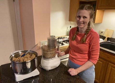 Bosch Mixer With Six Loaf Pan and Food Processor